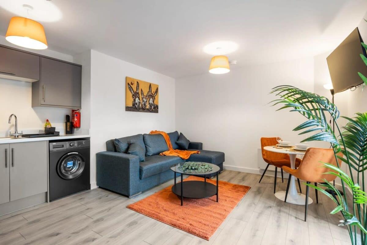 Apartment Contemporary 1 Bed -belfast East Village *